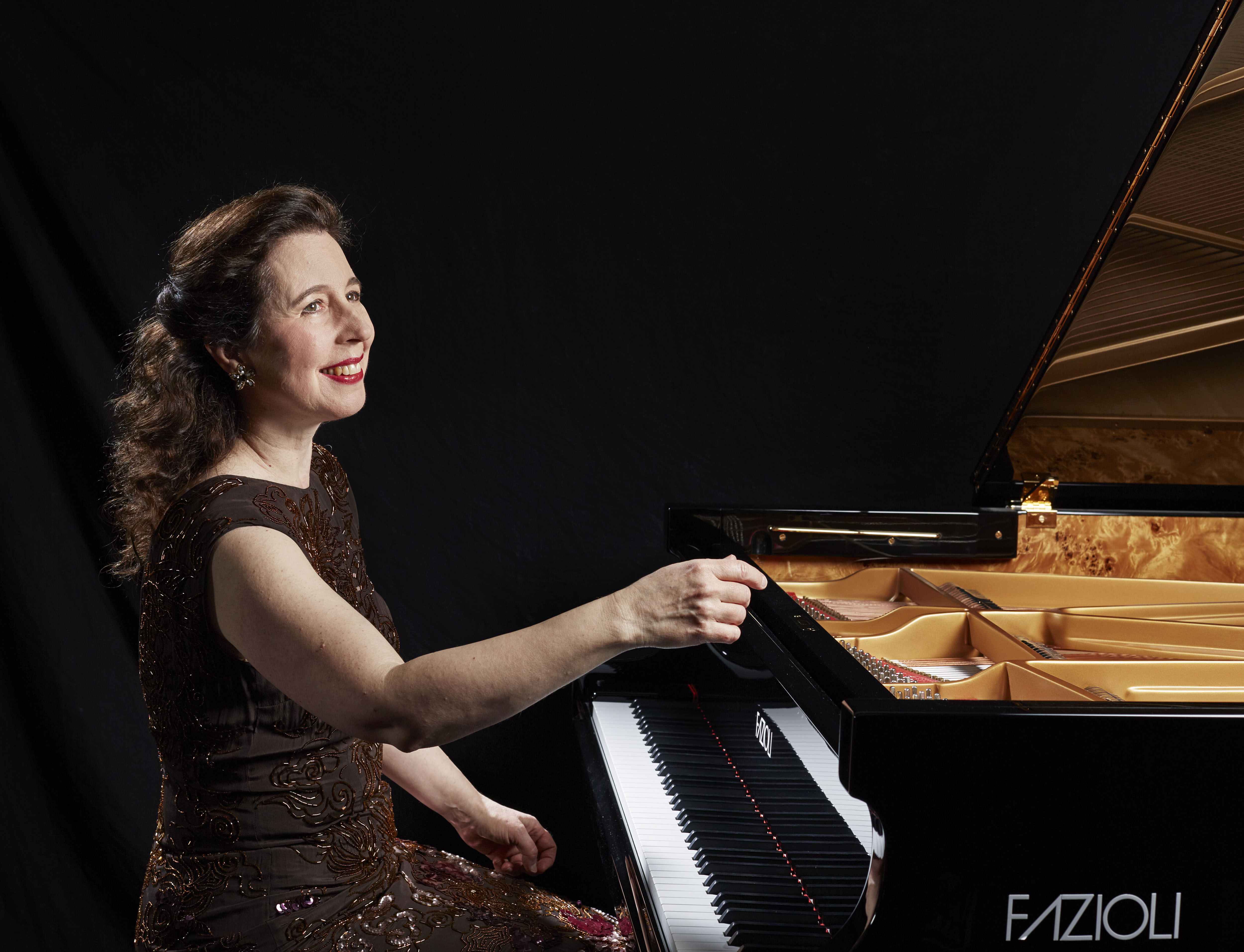 Angela Hewitt